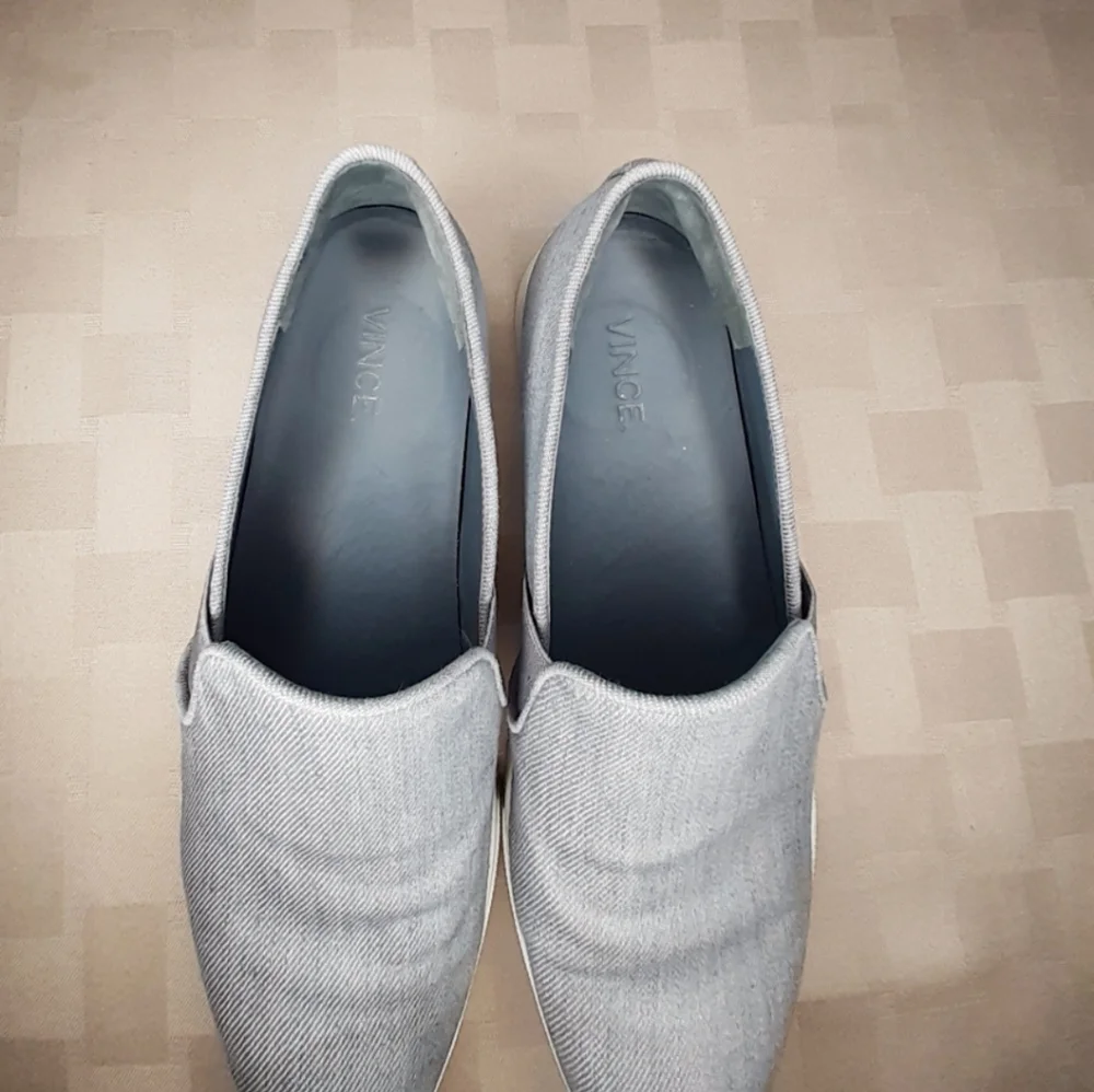 Vince Pierce Denim Pointed Toe Slip On Sne…